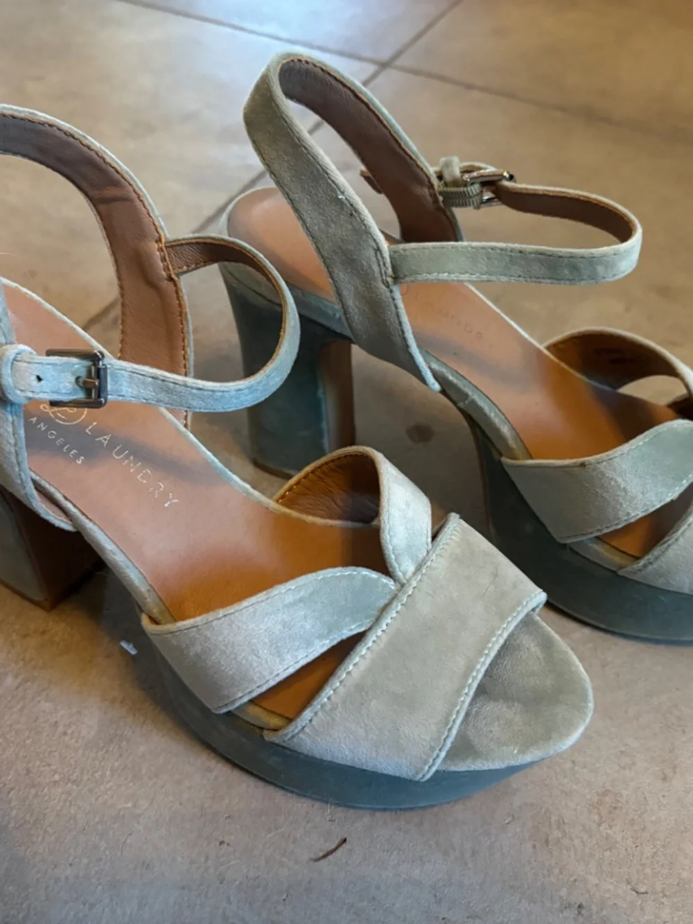 Chinese Laundry Velveteen Platform Sandal